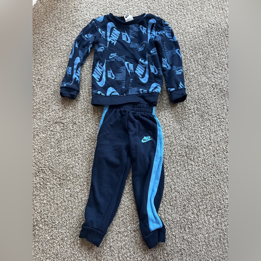 Nike boys logo blue matching outfit set 4T B1G1 50% off